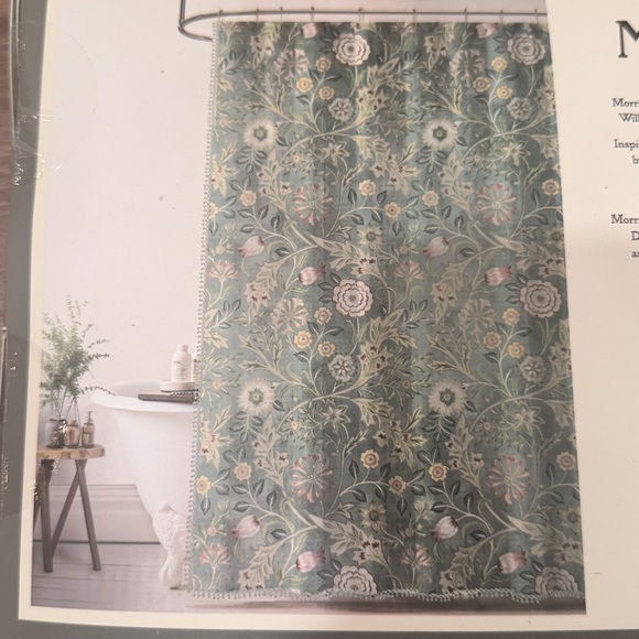 WILLIAMS MORRIS & CO Woven Cotton Shower Curtain WILHELMINA Green Floral 72 X 72 - Picture 6 of 7